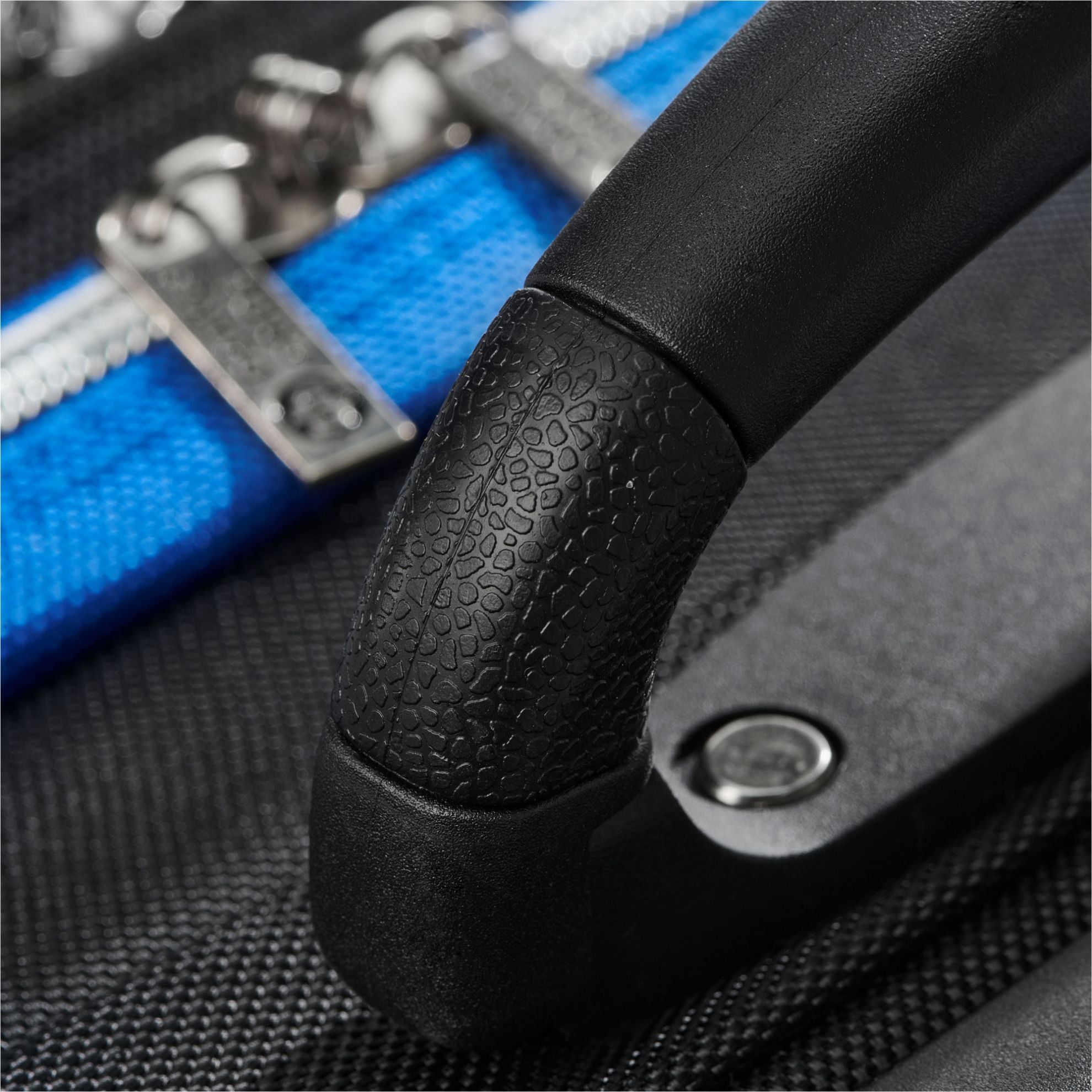 Drakes Pride Low Roller Trolley Bag